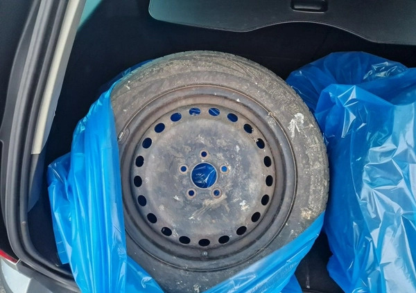 Ford Mondeo cena 8490 przebieg: 243761, rok produkcji 2006 z Zdzieszowice małe 326